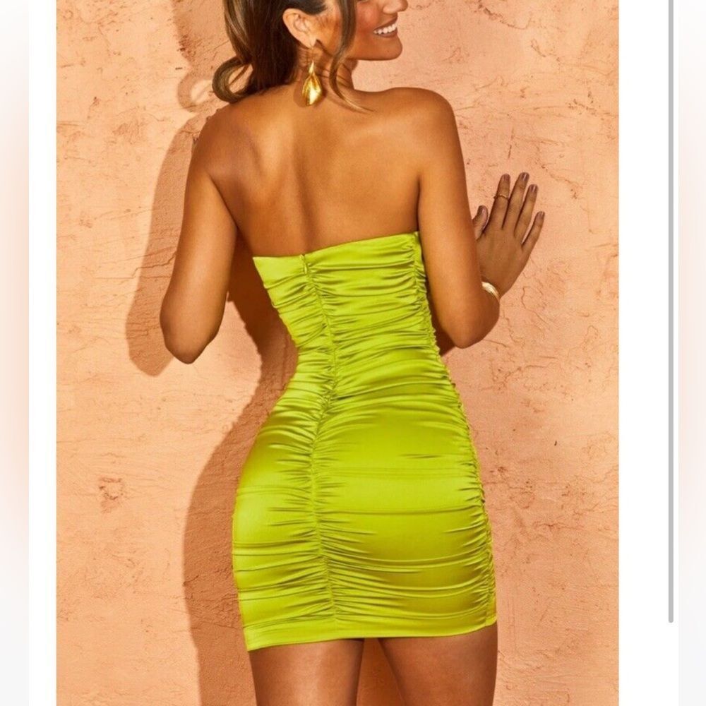 Oh Polly Green Dulce Structured Mini Dress size 6 - Picture 2 of 7